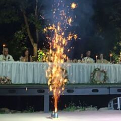 Fountain Gold firework 3 meters 60 seconds cold fire smokeless
